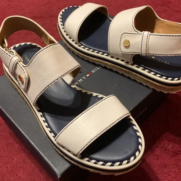 Tommy Hilfiger New White Women Sandal - Picture 7 of 12